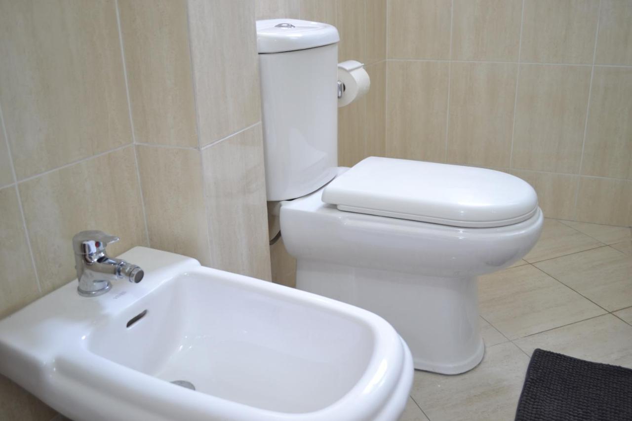 Seaview Gateway 2 Bedrooms Apartment & Garage Vlorë 외부 사진